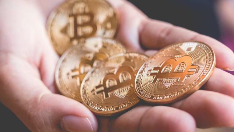 Bitcoin binary options, developing trading as a popular option